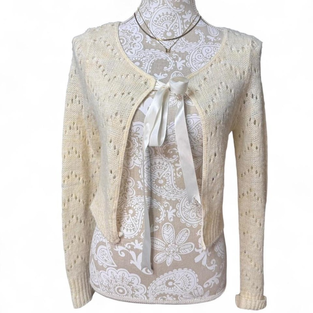 Coolwear Cream Knit Cardigan M Ribbon Tie Front Eyelet Cropped Sweater Y2K - Picture 2 of 6